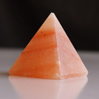 Himalayan spa salt in pyramid shape - bulk supplier Pakistan